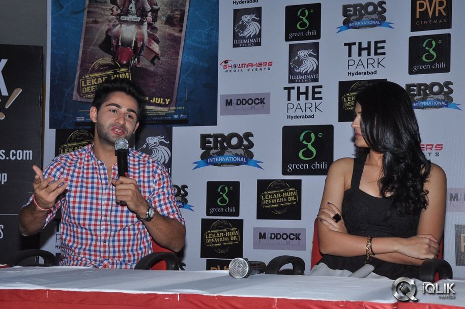 Lekar-Hum-Deewana-Dil-Press-Meet